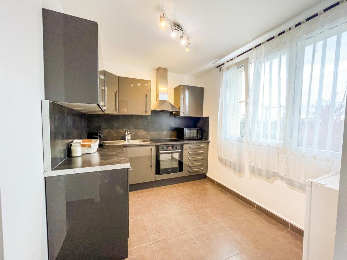Suite Fanette Vénissieux Kültér fotó