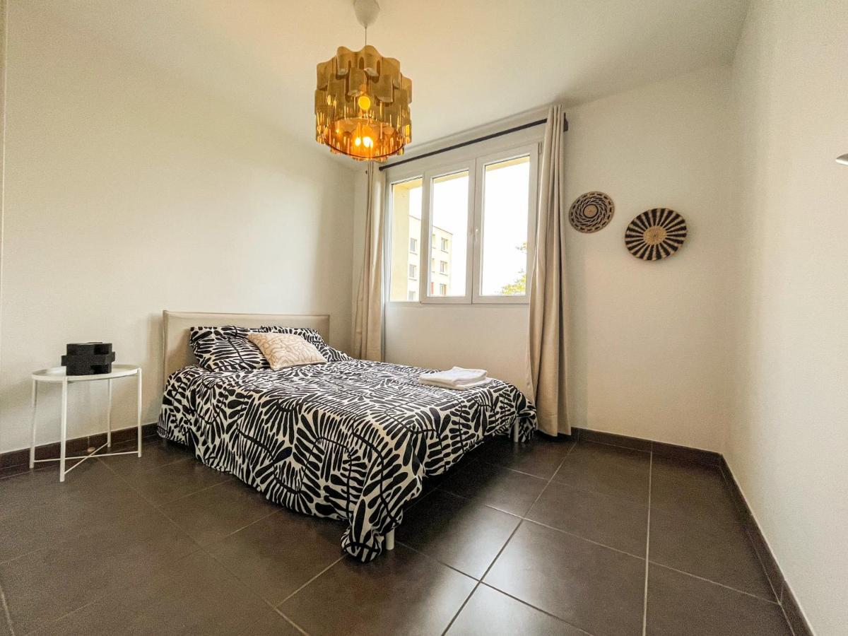 Suite Fanette Vénissieux Kültér fotó